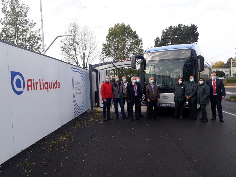 Solaris hydrogen na testech v Paříži