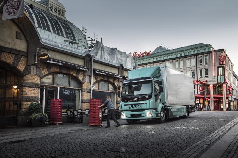 Volvo Trucks uvede příští rok na trh kompletní řadu elektrických nákladních vozidel