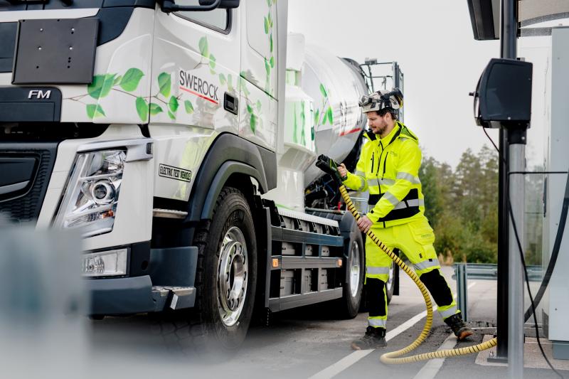 Volvo Trucks uvede příští rok na trh kompletní řadu elektrických nákladních vozidel