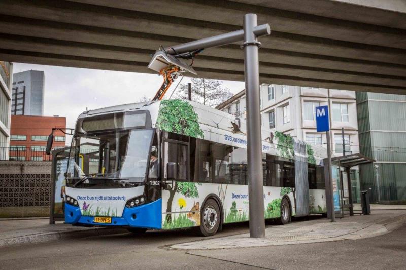 Až 142 elektrických autobusů do Amsterdamu