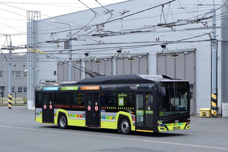 Do Francie míří další trolejbusy s elektrovýzbrojí z plzeňské Škody Electric