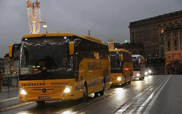 "Chybí nám naši cestující", ulicemi čtyř švédských měst projely kolony autobusů