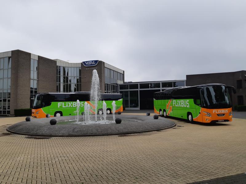 Od 1. ledna se oficiálním distributorem výrobce autobusů VDL Bus &amp; Coach stane TRUCK Trade