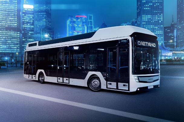 Bacelona bude nakupovat pouze elektrické, vodíkové a plynové hybridní autobusy