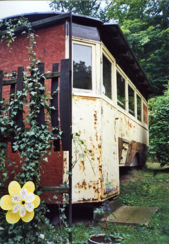 Stoletý autobus Laurin &amp; Klement se dočkal záchrany 