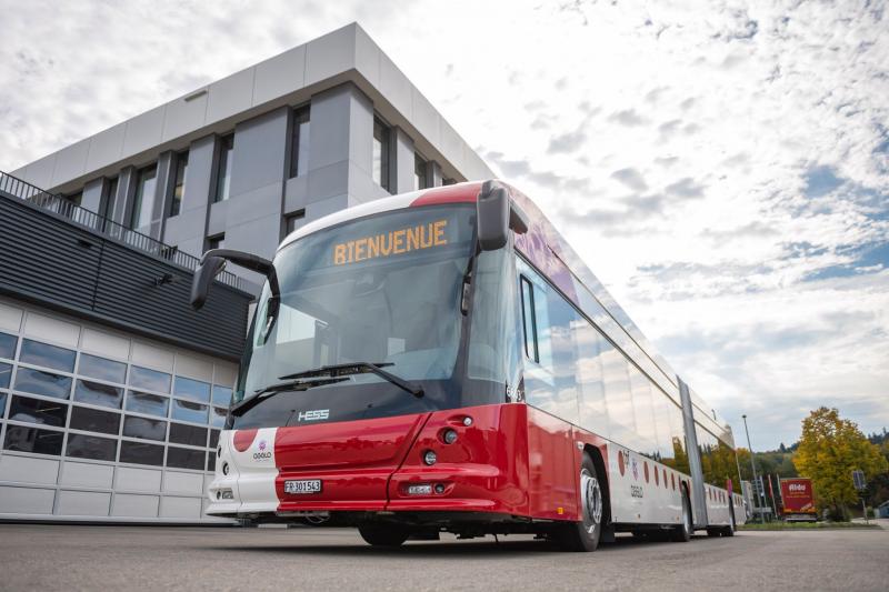 10 trolejbusů HESS zahájilo provoz ve Fribourgu 