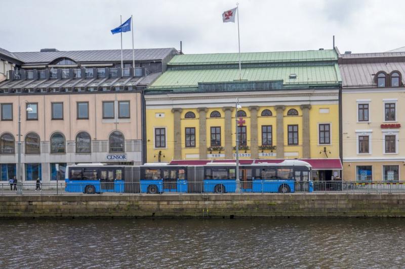 Tříčlánkové autobusy Volvo v Göteborgu jsou historií