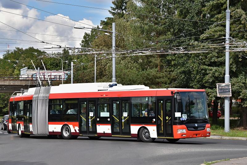 Bergen, Budapešť, Jihlava, Opava, Prešov, Saint-Étienne či Sofie. Testované trolejbusy v ulicích Plzně.