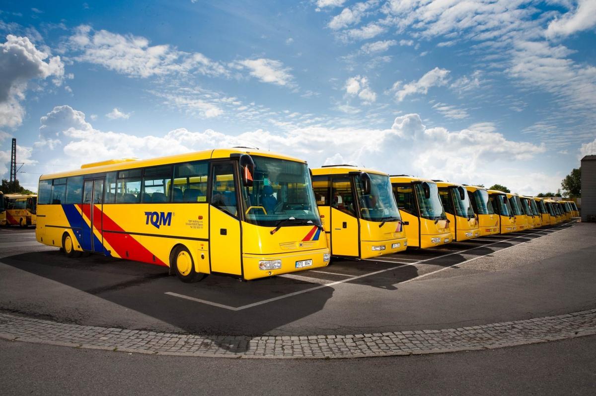 Na příměstských linkách na Rožnovsku a v okolí Valašského Meziříčí vyjely nové autobusy 