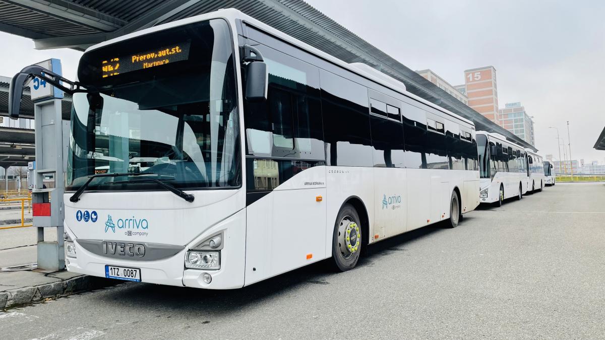 Do Zlína přes Valašské Klobouky. V kraji vyjelo 30 nových autobusů Arrivy