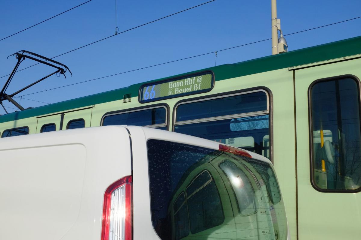 Tramvaje v Bonnu jezdí s novým typem infopanelů od Bustec 