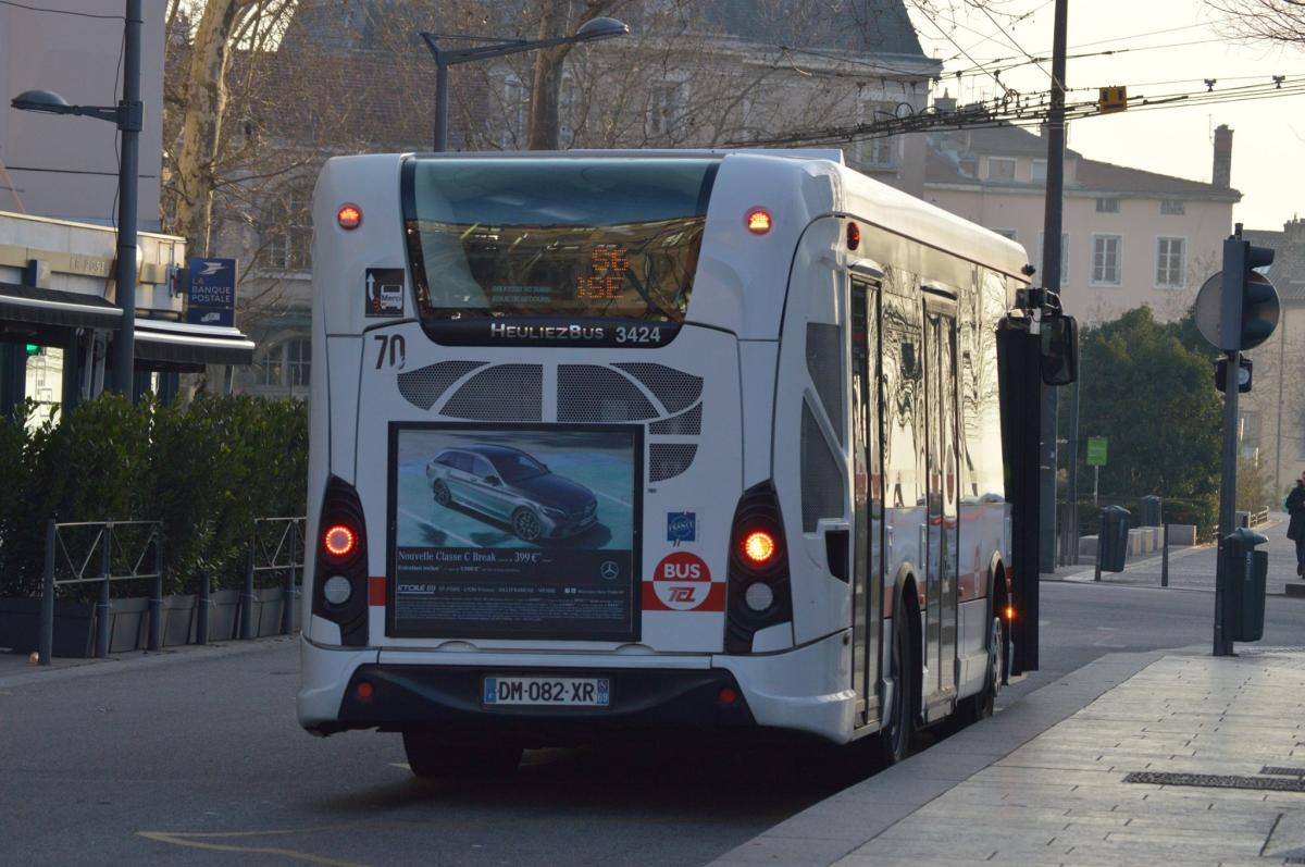Lyon rozšiřuje trolejbusový systém, první LighTram 19 od HESS je v provozu