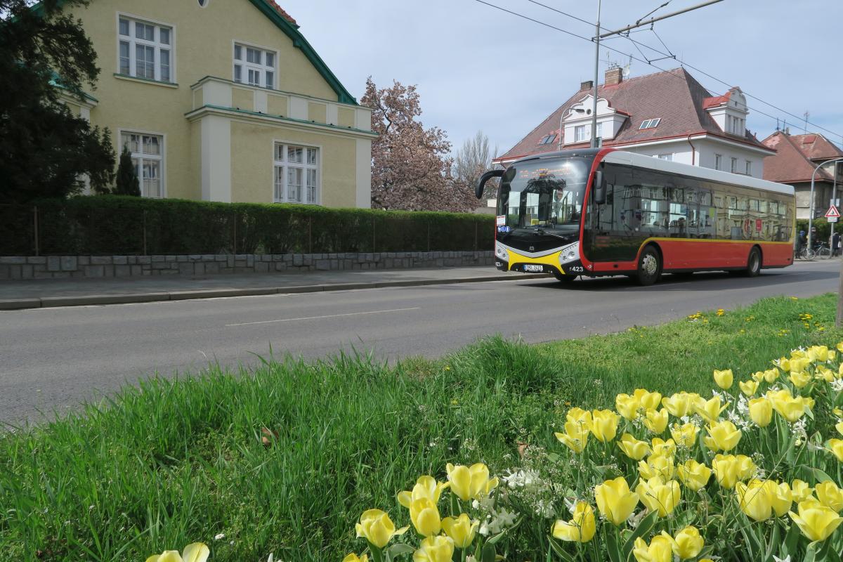 Elektrobusy v hradecké MHD ujely přes tři miliony kilometrů