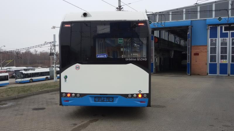 Vozy v městské dopravě v Chomutově a Jirkově doplní dva nové autobusy
