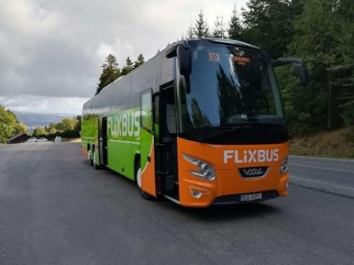 FlixBus navýší frekvence u spojů do Liberce, Karlových Varů a Mostu