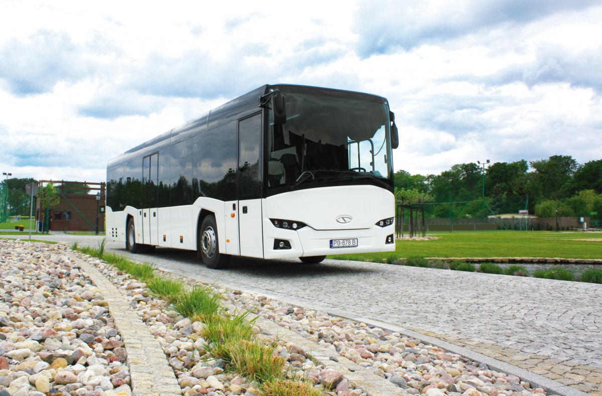 Italské ministerstvo hospodářství vybralo dodavatele 880 autobusů  