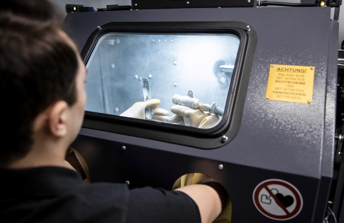 Daimler Buses náhradní díly pro autobusy tiskne