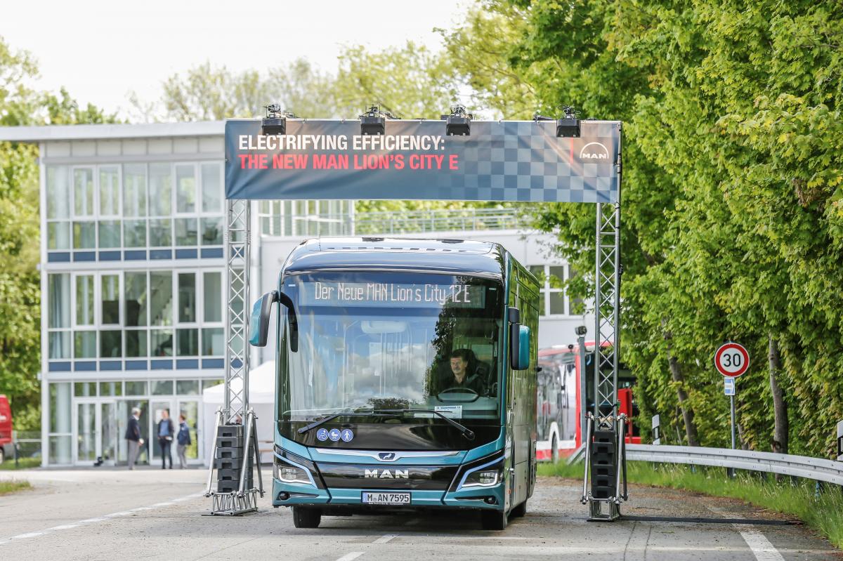 MAN eBus Efficiency Run: MAN Lion's City 12 E překonal hranici 550 ujetých kilometrů