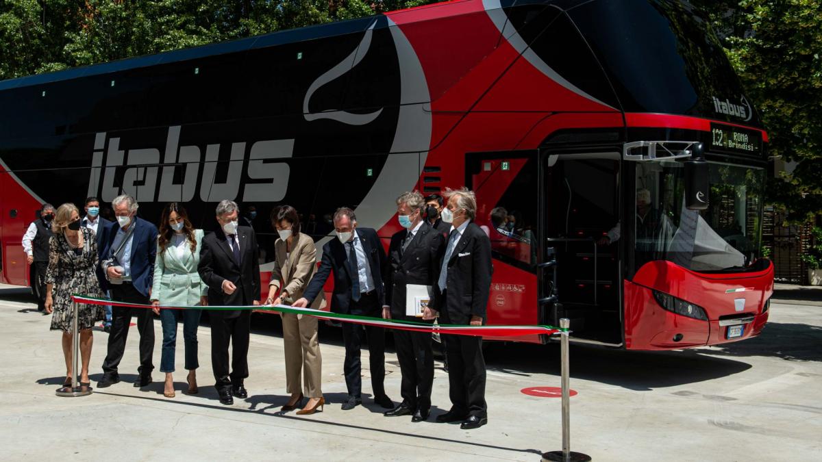 V Itálii dnes vyjel Itabus, nový provozovatel dálkové autobusové dopravy