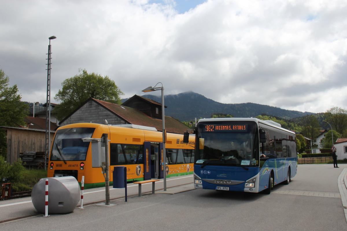 Od soboty 5. června vyjíždí mezinárodní linka z Klatov do Bavorska