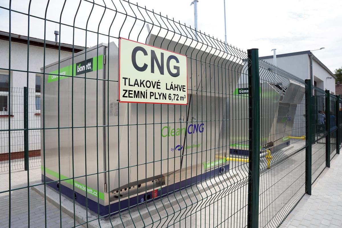 Liberecký dopravní podnik otevřel novou vlastní plničku CNG