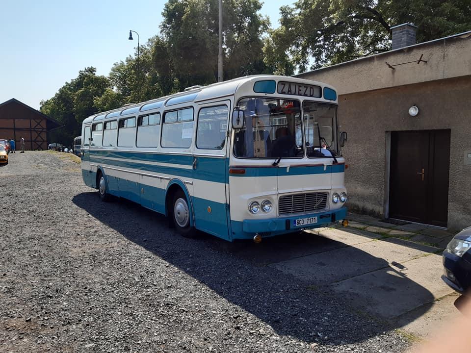 Ze sobotní autobusové Lužné