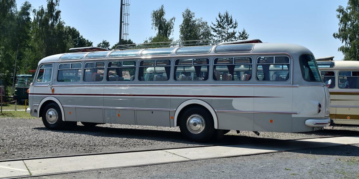 Ze sobotní autobusové Lužné