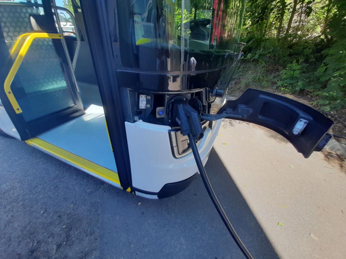 V Táboře vyzkoušeli elektrický autobus od Scania 