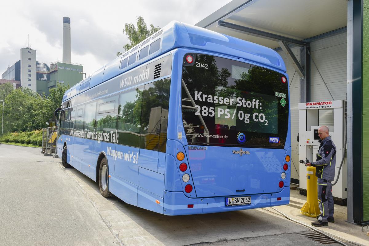 V německém Wuppertalu se zaměřili na vodíkové autobusy