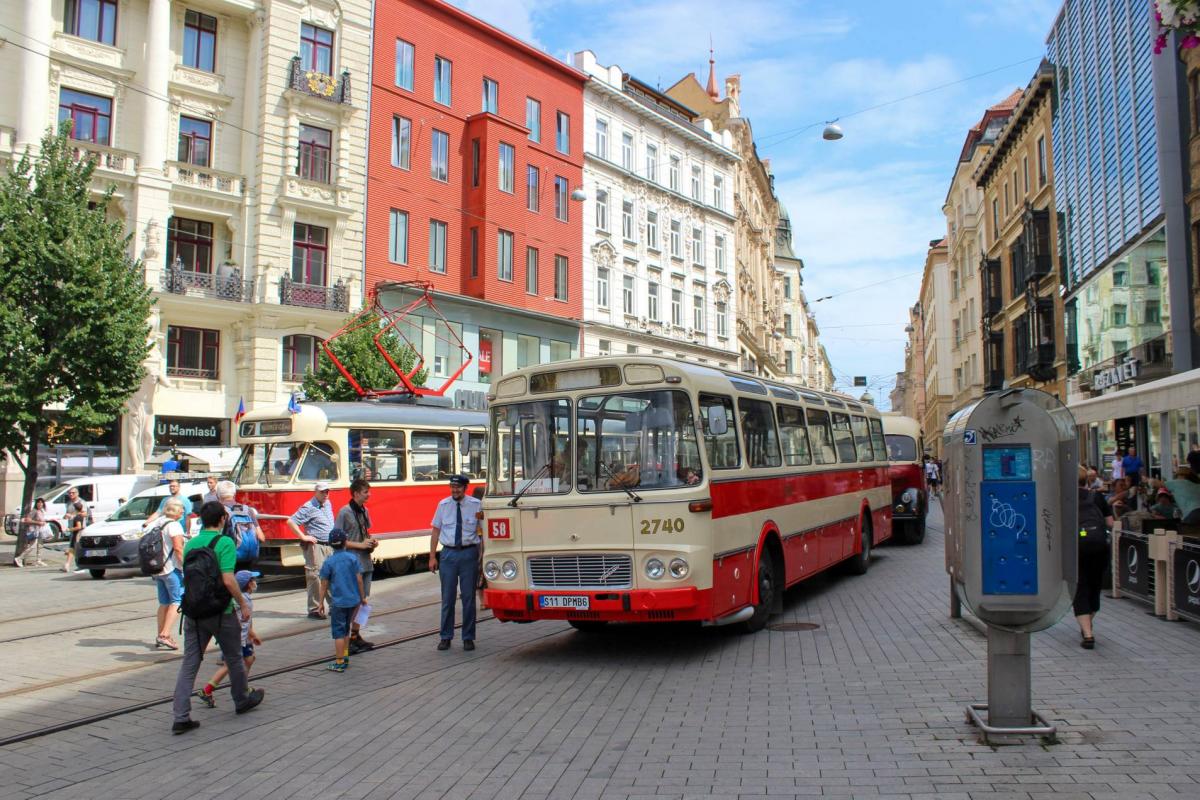 Z víkendových dopravních akcí 