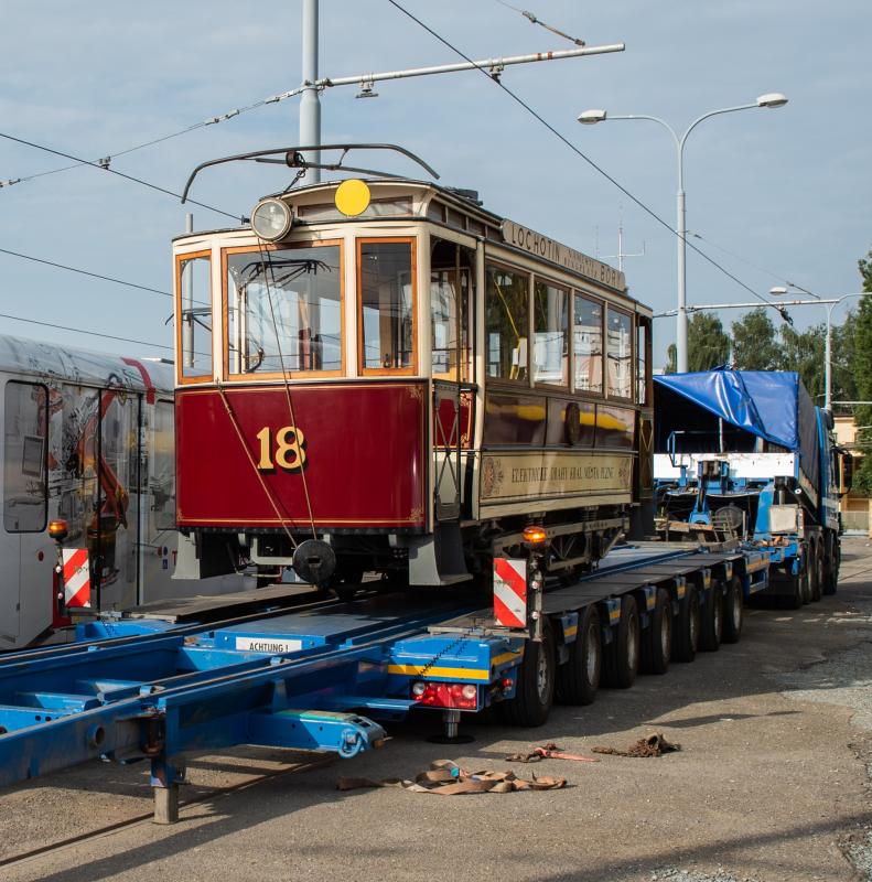 Praha slaví 130 let od zahájení provozu elektrických tramvají
