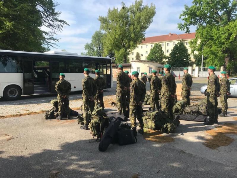 Dodavatelé autobusů pro vojáky na Olomoucko