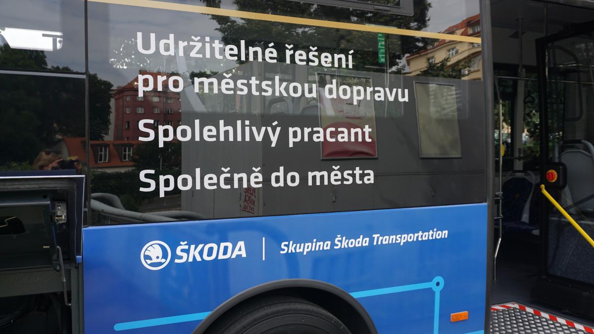 Škoda Transportation představila dieselový autobus Škoda D'CITY