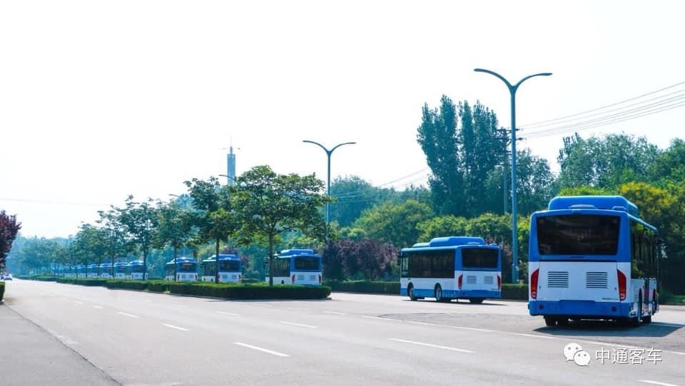 Z Číny do Arménie odjelo 211 autobusů