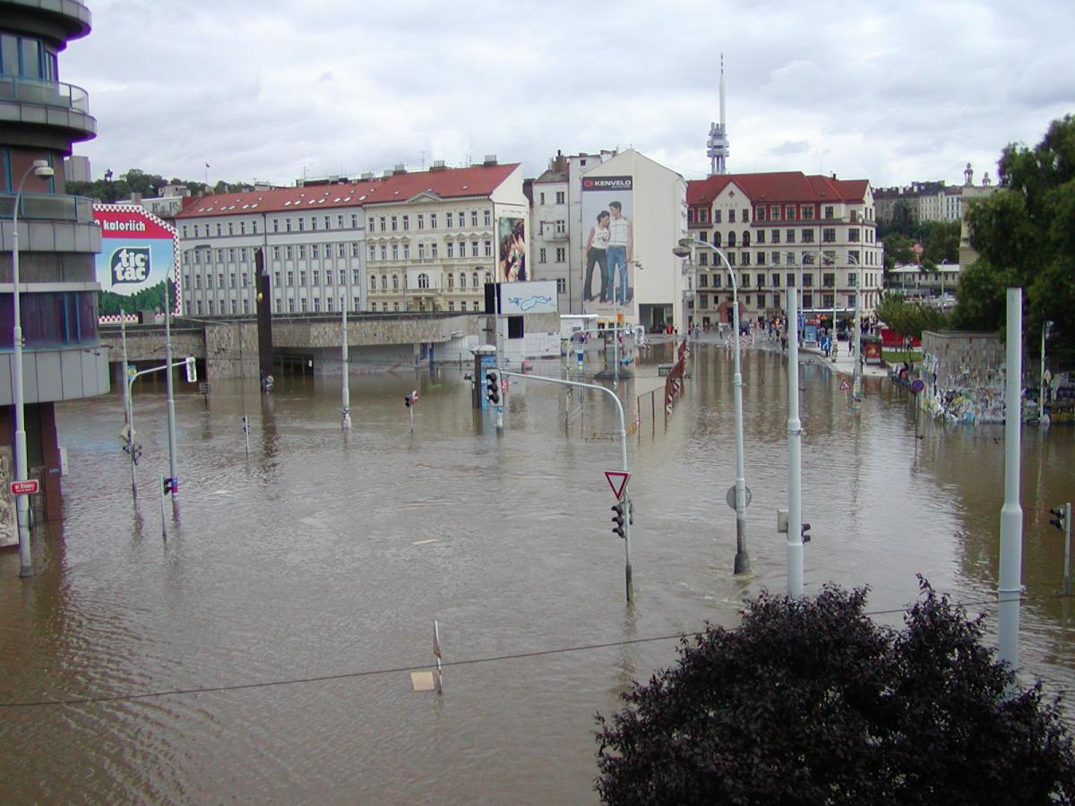 Před 19 lety byl Karlín pod vodou