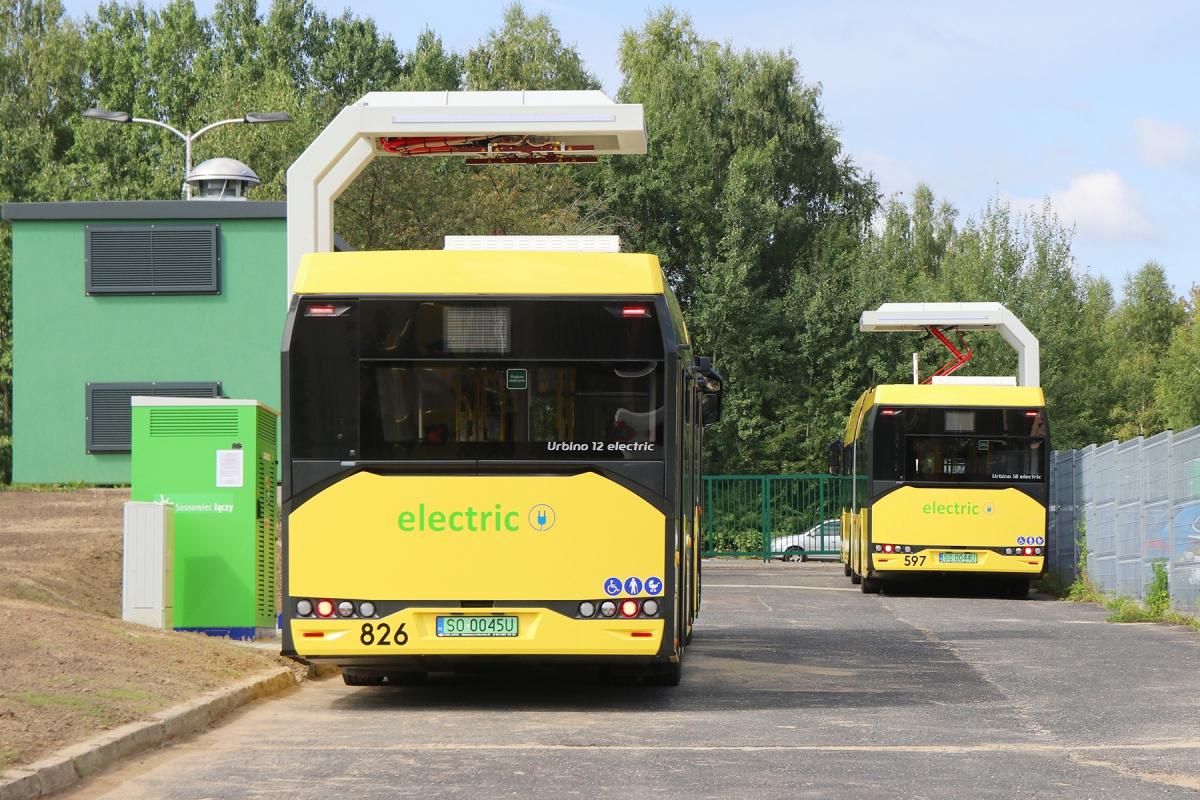 První elektrobusy v nových barvách v Sosnovci