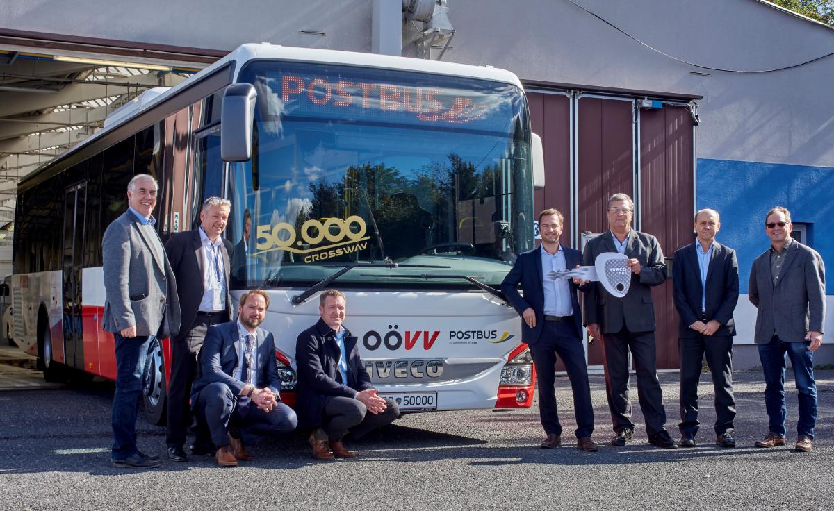 IVECO BUS předalo 50 000. vyrobený Crossway