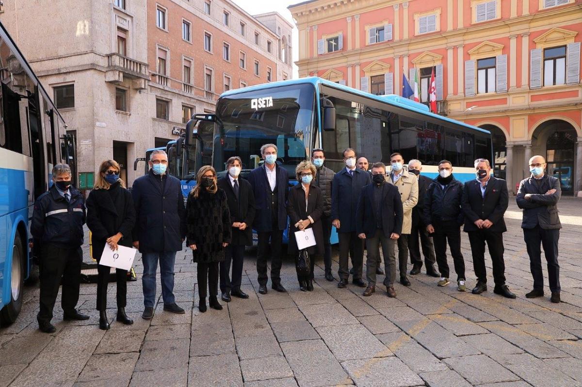 V italské Piacenza přivítali autobusy Crossway z České republiky