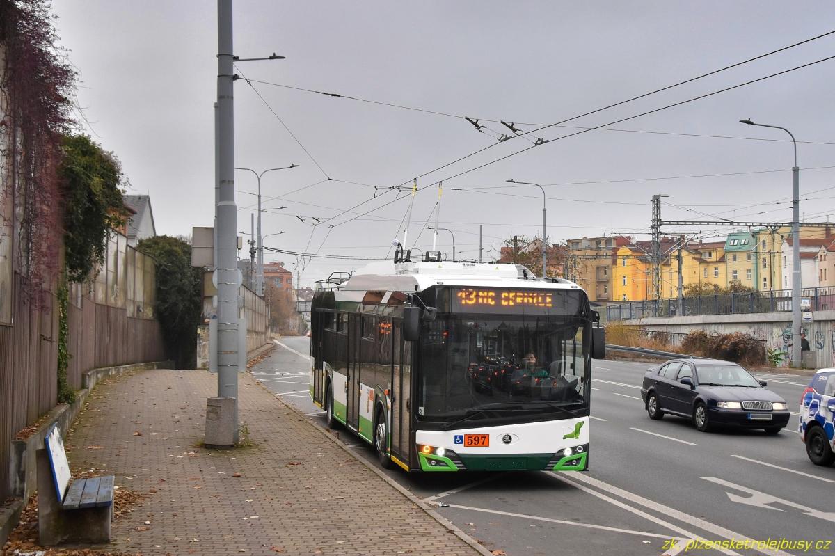 První nové trolejbusy v Plzni už vozí cestující