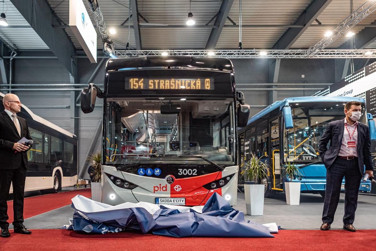DPP a Škoda Transportation představily první elektrobus pro Prahu 