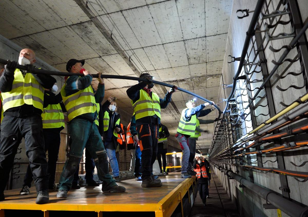 Pražské metro je kopletně pokryto vysokorychlostní mobilní sítí LTE