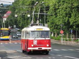 Ve Zlíně opět vyjede červený trolejbus