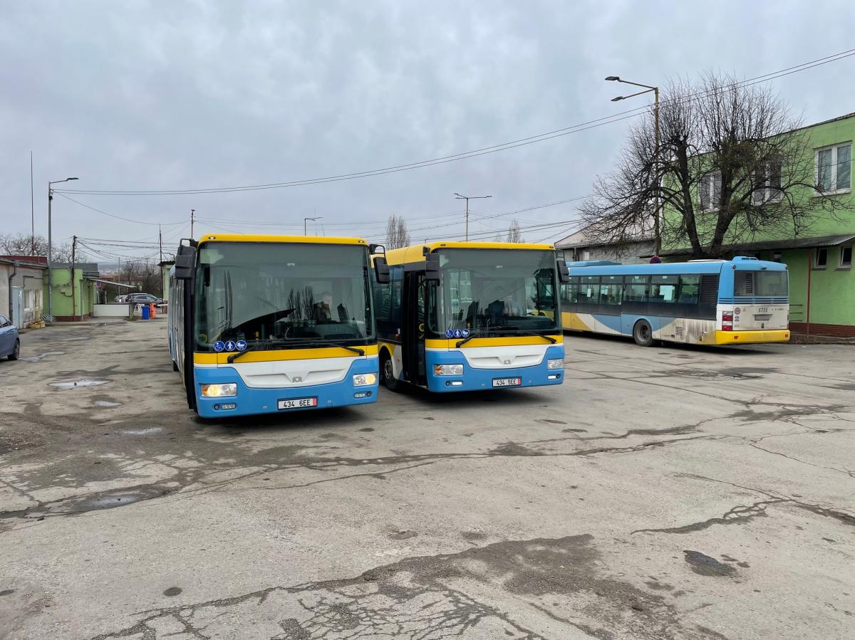 První nové kloubové autobusy SOR v Košicích