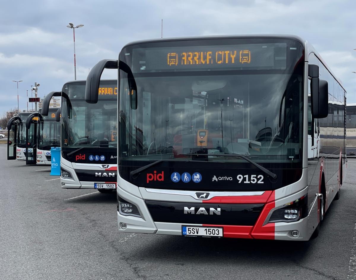 Registrace autobusů v únoru 2022