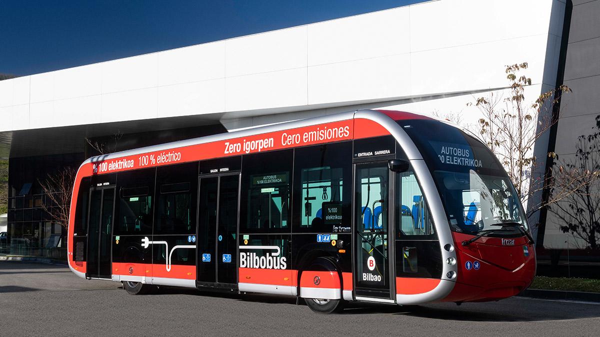 Bilbobus ve Španělsku přidává do svého vozového parku první Irizar ie tram