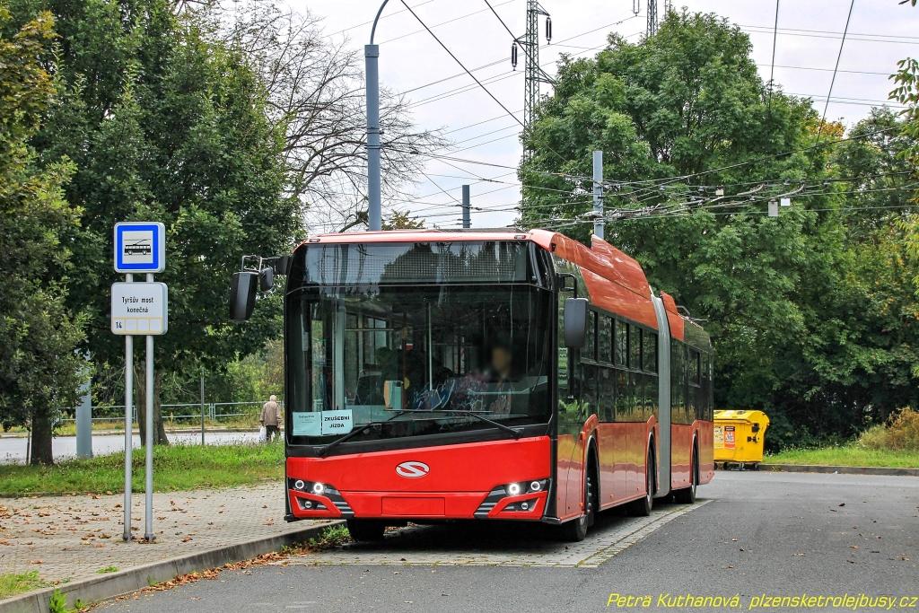 Brno, Budapešť, Ploješť, Plzeň, Mediaș, Saint-Étienne, Sofie, Târgu Jiu. Testované trolejbusy v ulicích Plzně.