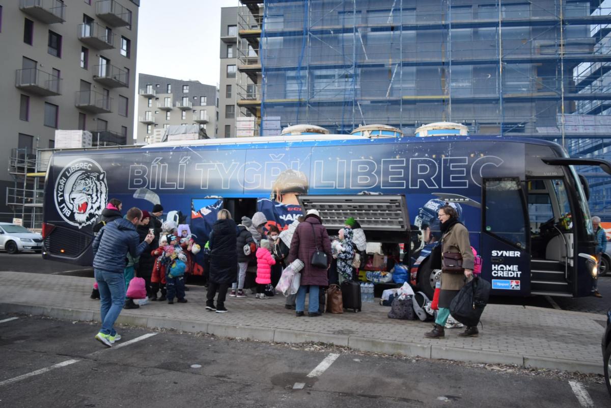 BusLine vytvoří „Ukrajinský ženský autobusový pluk“