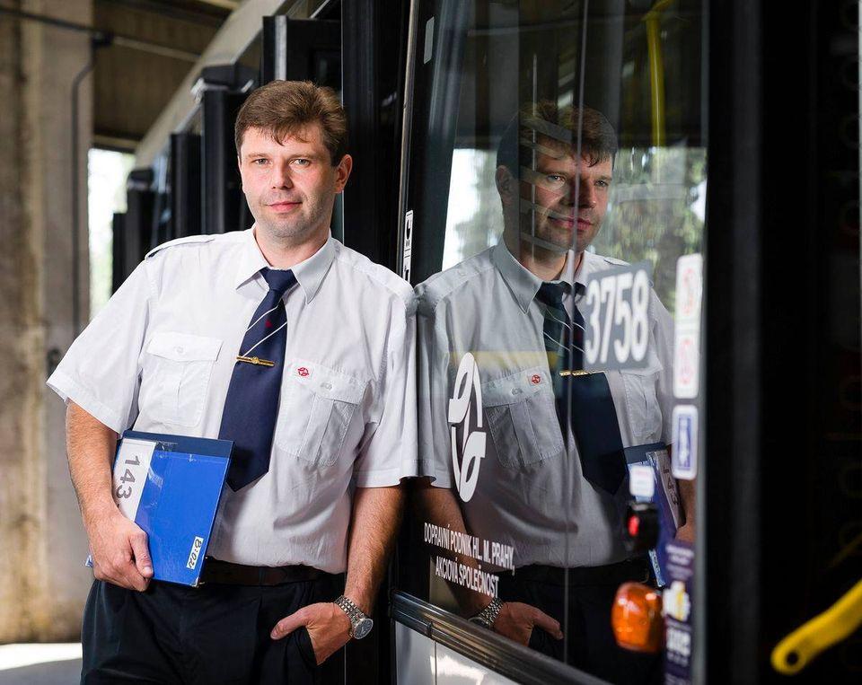 Dopravní podnik hlavního města chystá nové uniformy pro zaměstnance