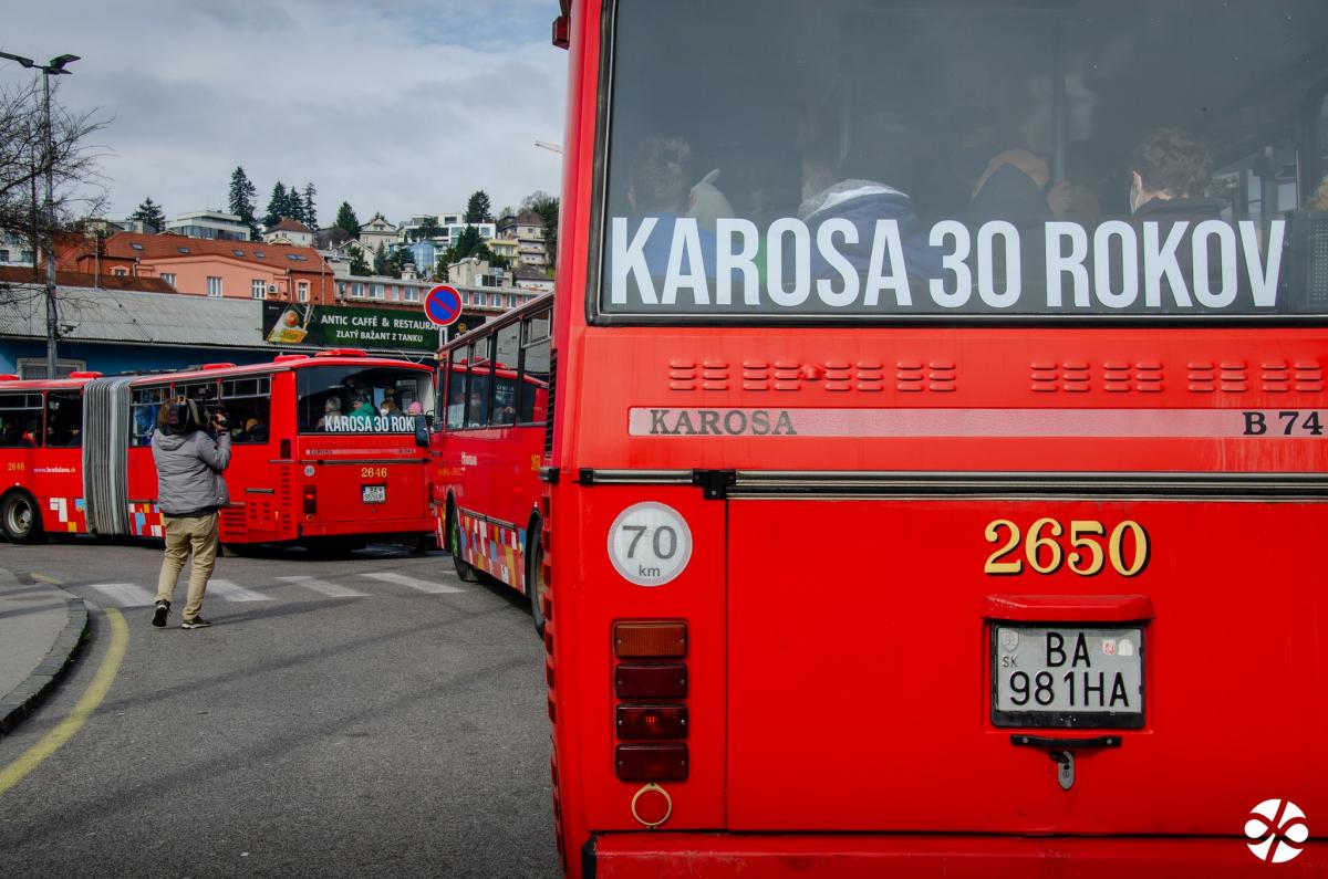 V Bratislavě se 2. dubna rozloučili s Karosami