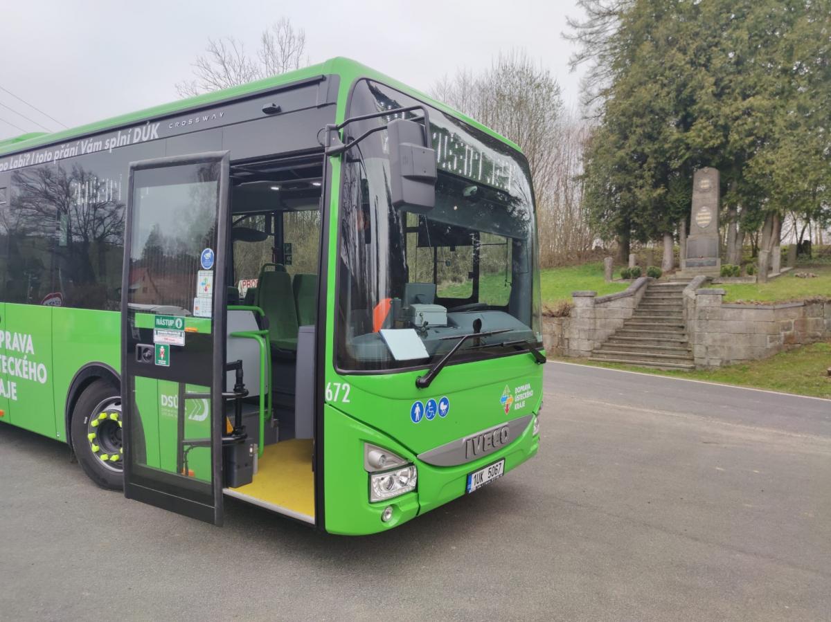 Smlouva uzavřena, Ústecký kraj může koupit až 90 nových autobusů Otokar